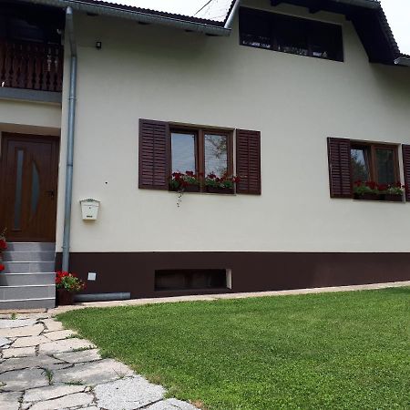 Apartment Jareb Slunj Bagian luar foto