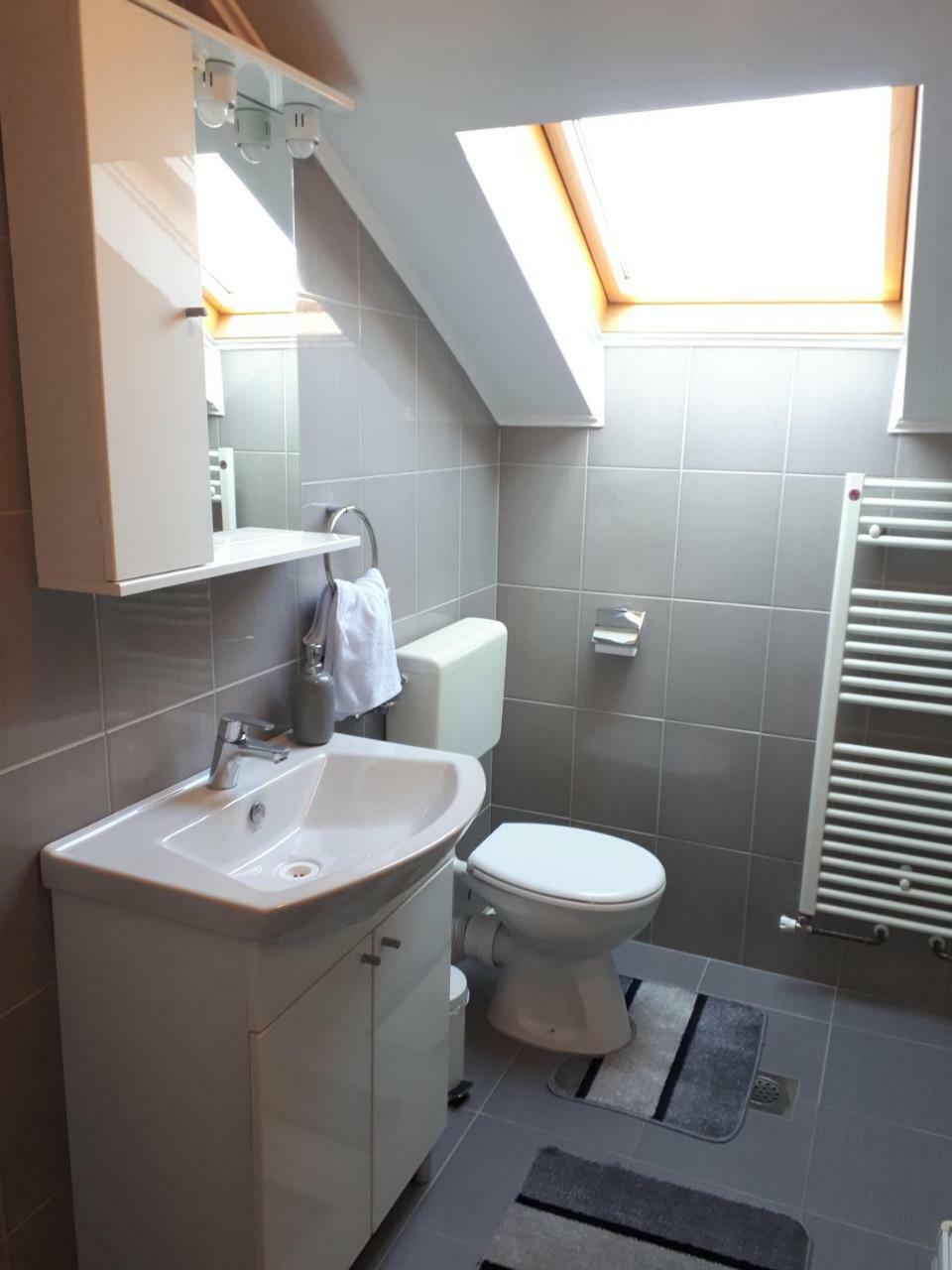 Apartment Jareb Slunj Bagian luar foto